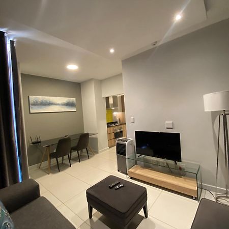 Easy Stay - The Median Rosebank Joanesburgo Exterior foto