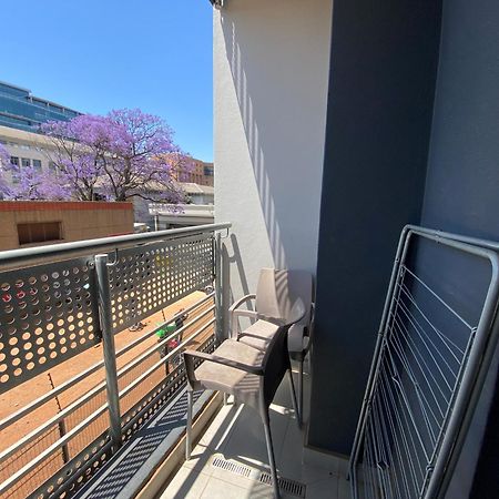 Easy Stay - The Median Rosebank Joanesburgo Exterior foto