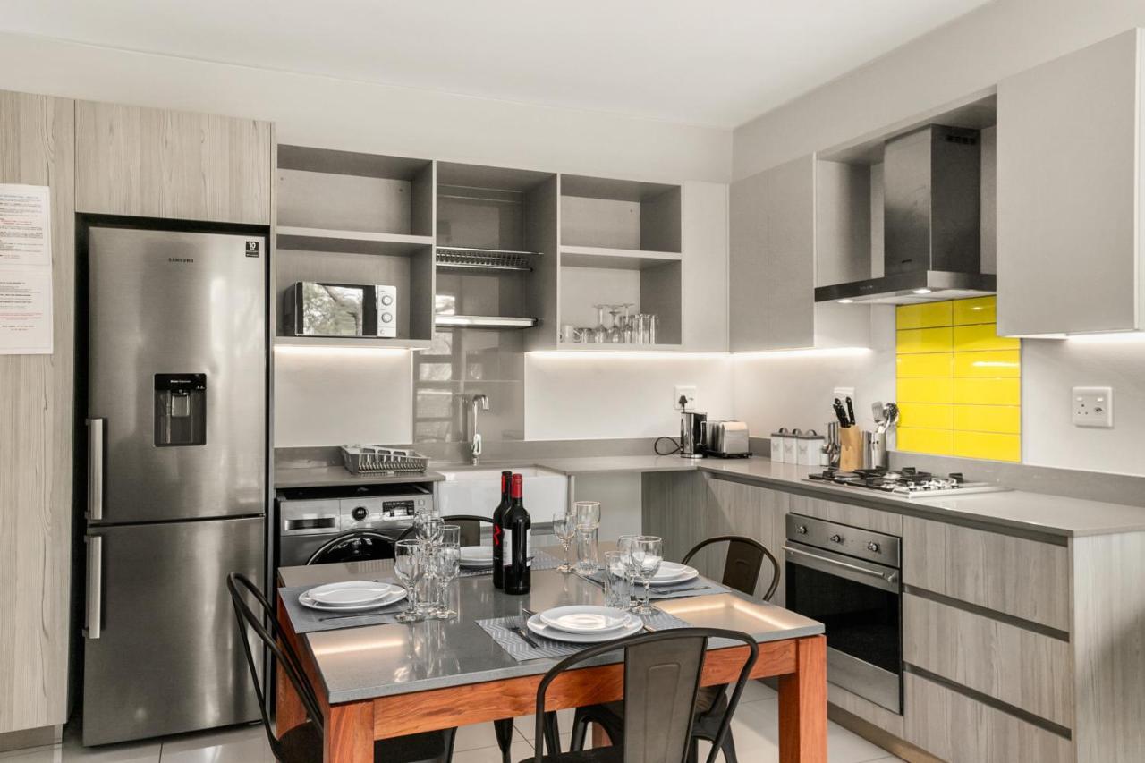 Easy Stay - The Median Rosebank Joanesburgo Exterior foto