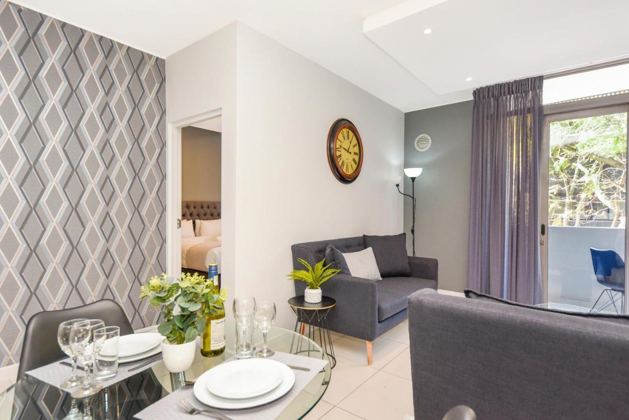 Easy Stay - The Median Rosebank Joanesburgo Exterior foto