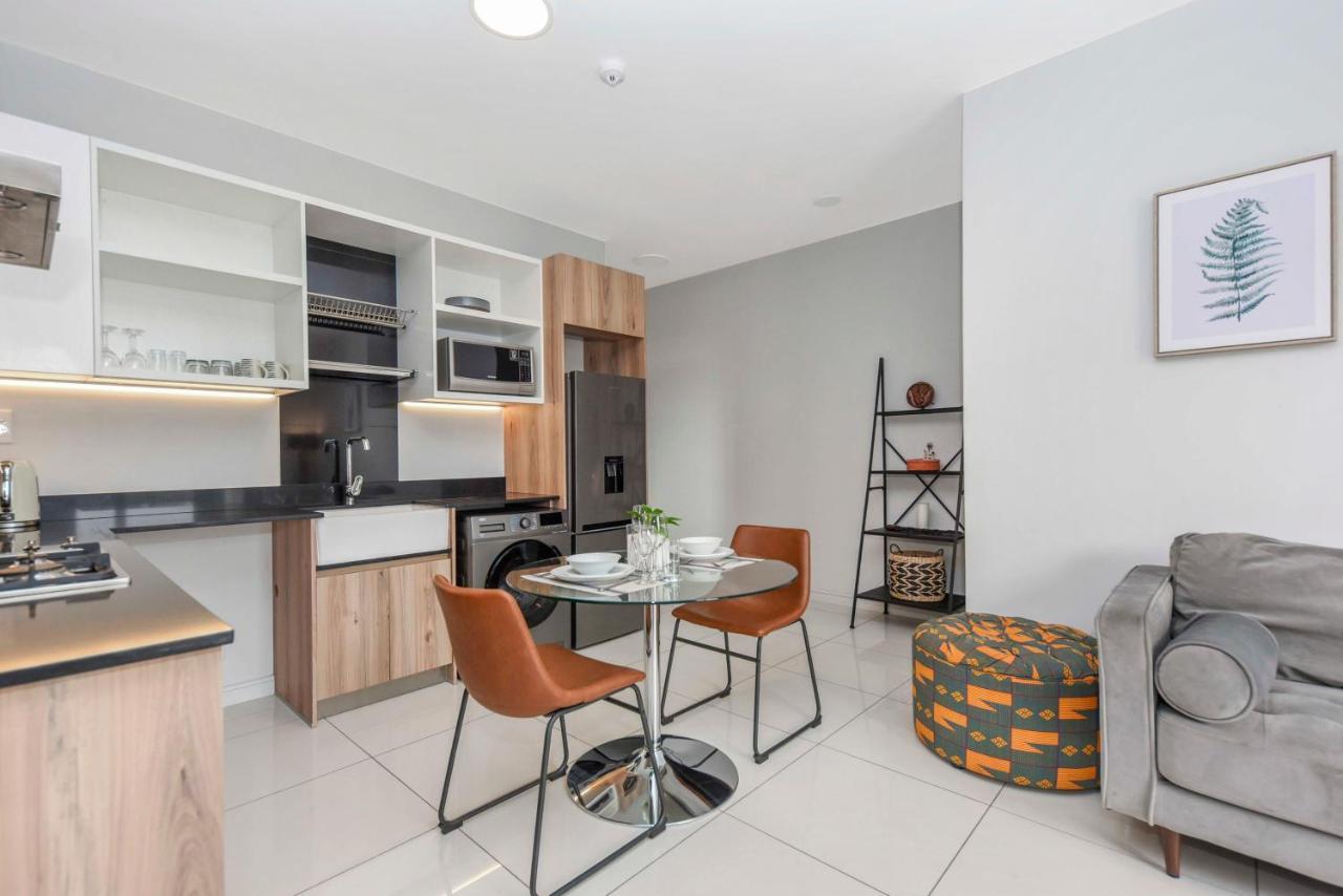 Easy Stay - The Median Rosebank Joanesburgo Exterior foto